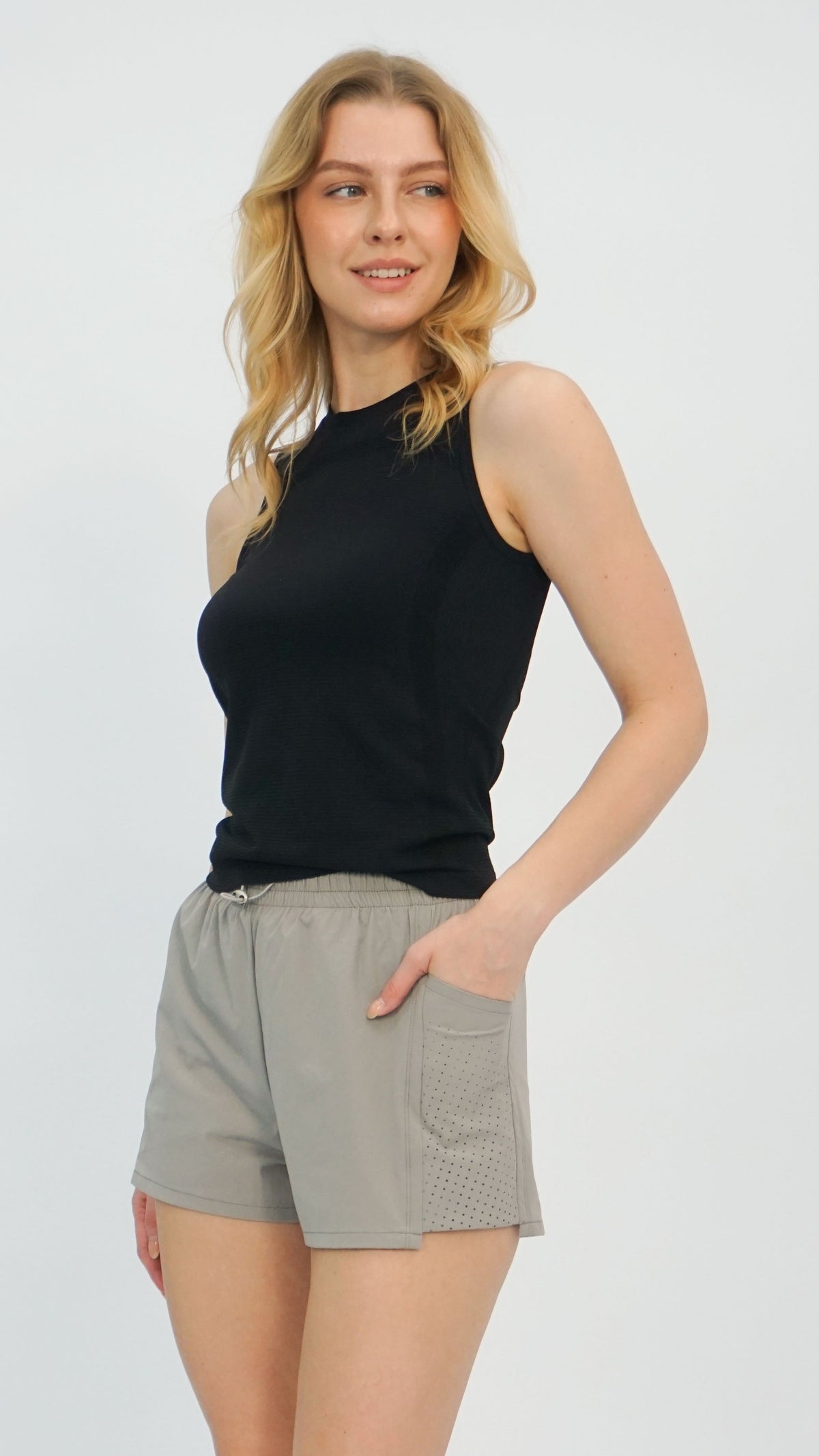 Active Black Tank