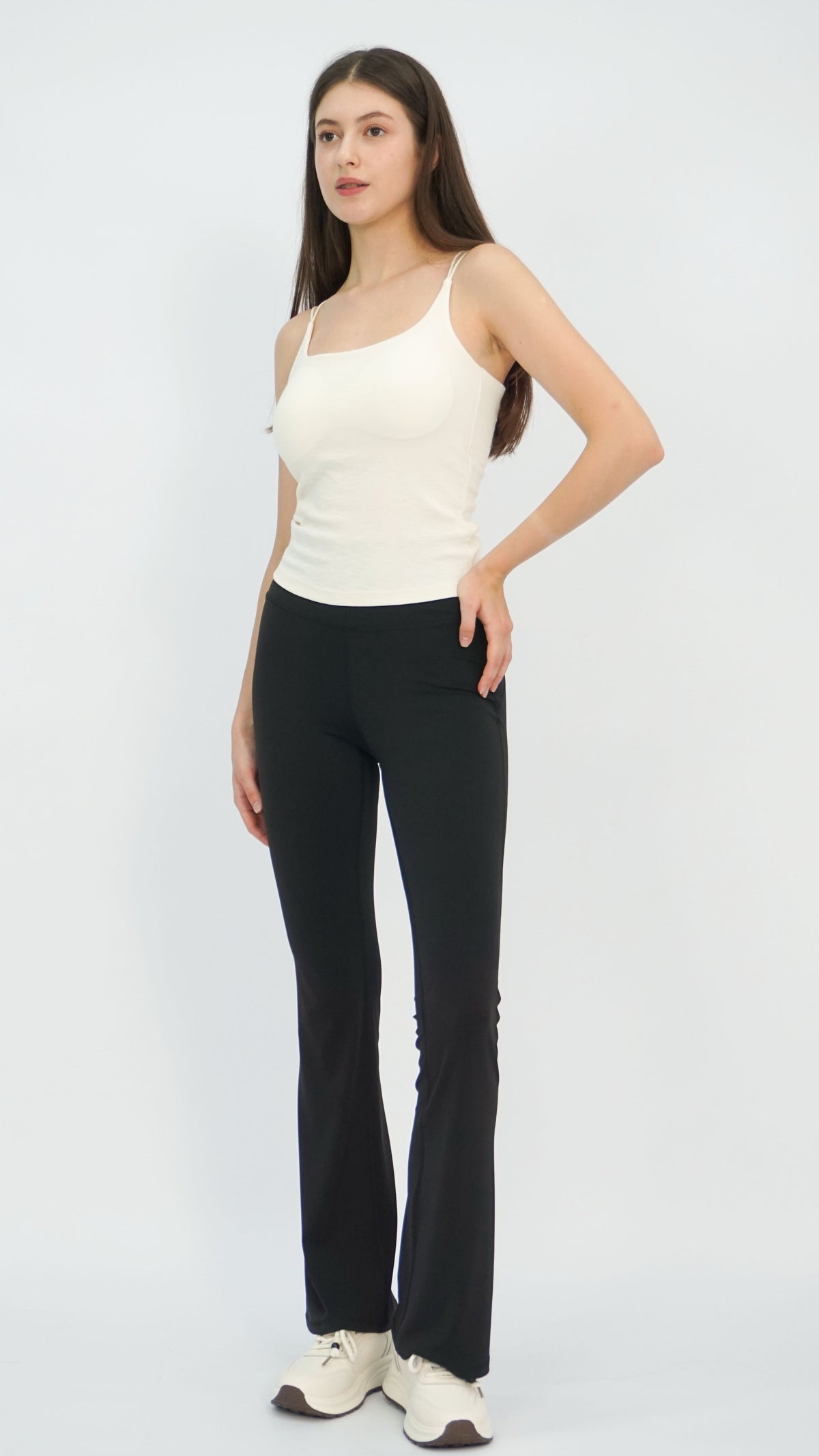 Bari Straight Slim Yoga Pants