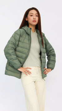 Hanna Green Hooded Goose Down Jacket