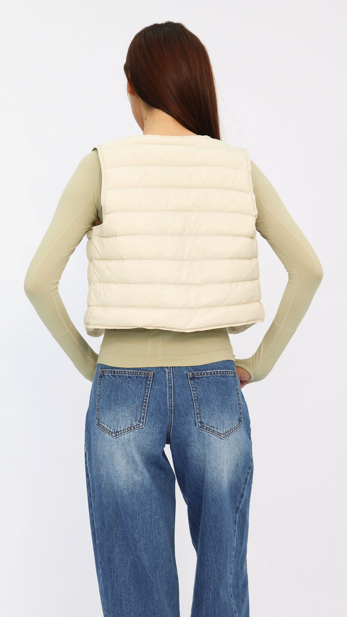Cream V‑Neck Ultra Cropped Duck Down Vest