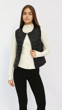 Black Cropped Round‑Neck Duck‑Down Vest