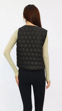 Black Cropped Quilted Vest
