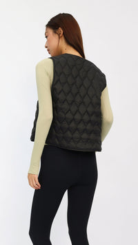 Black Cropped Quilted Vest