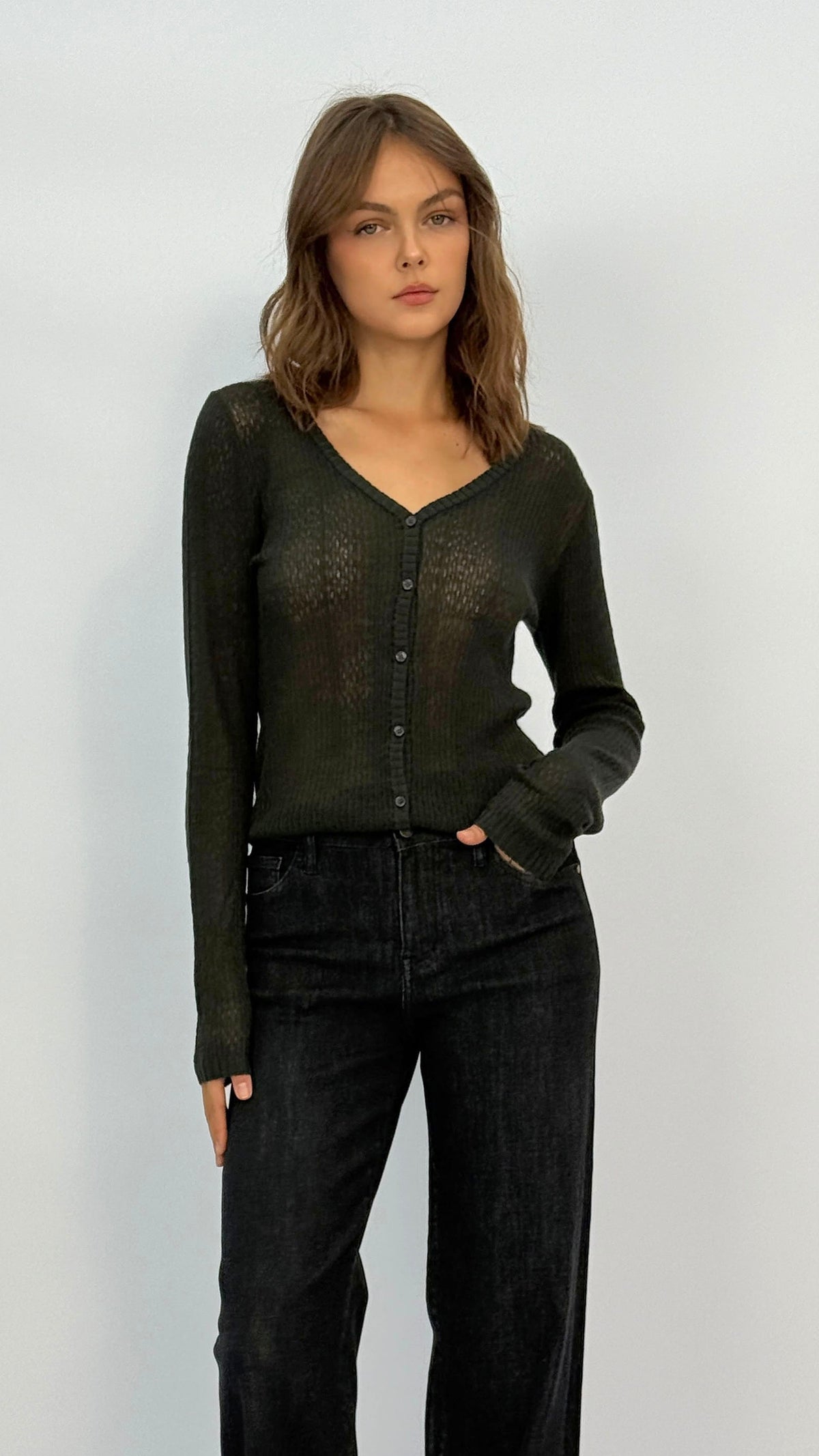Lila V‑Neck Knit Cardigan