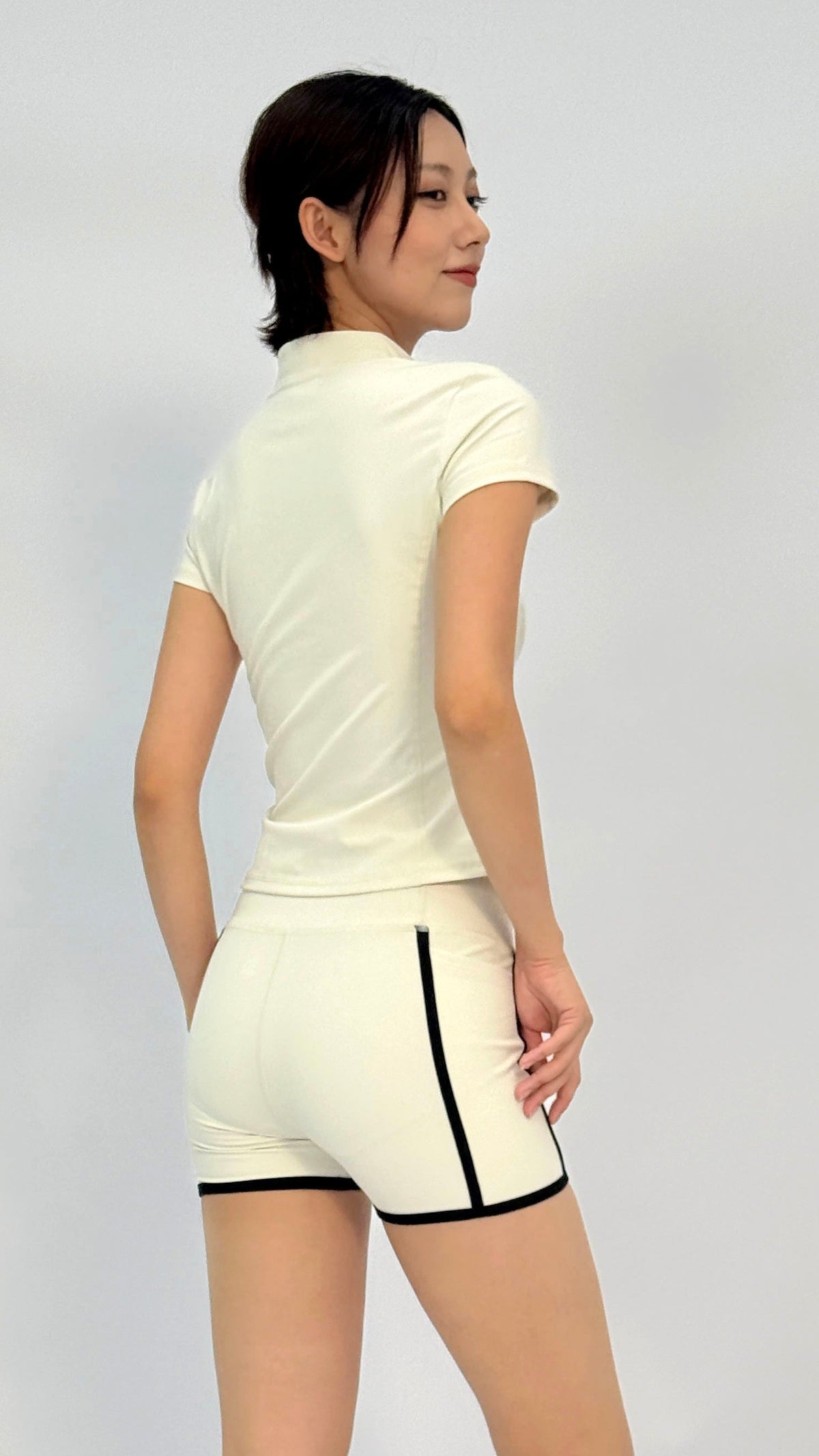 Eve Cream Contrast Trim Shorts