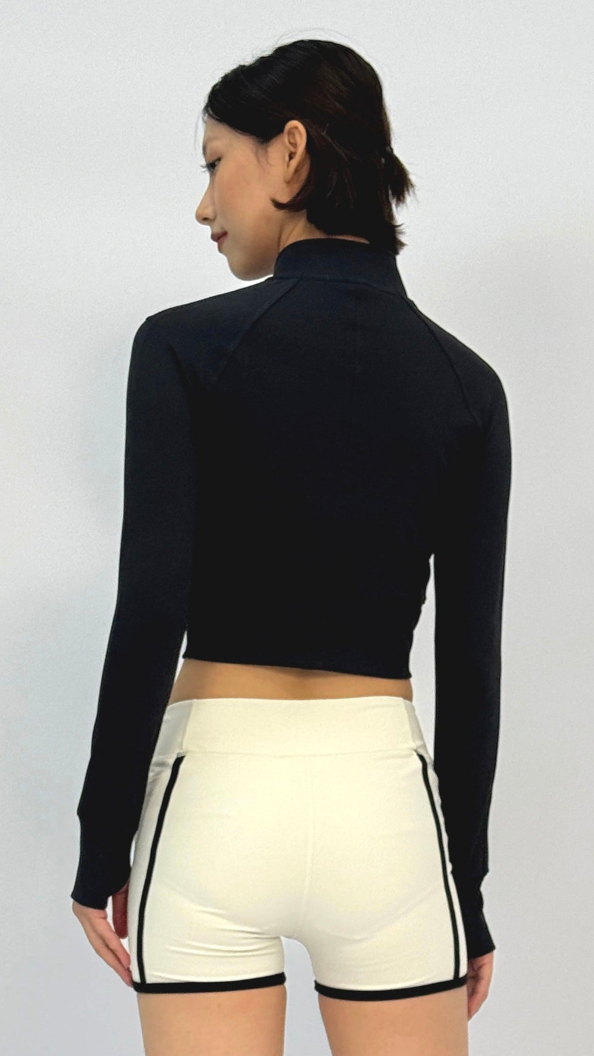 Black Cropped Yoga Jacket