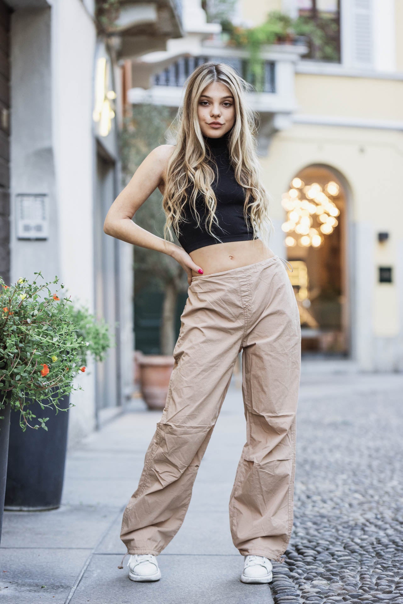 Loose fit parachute trousers