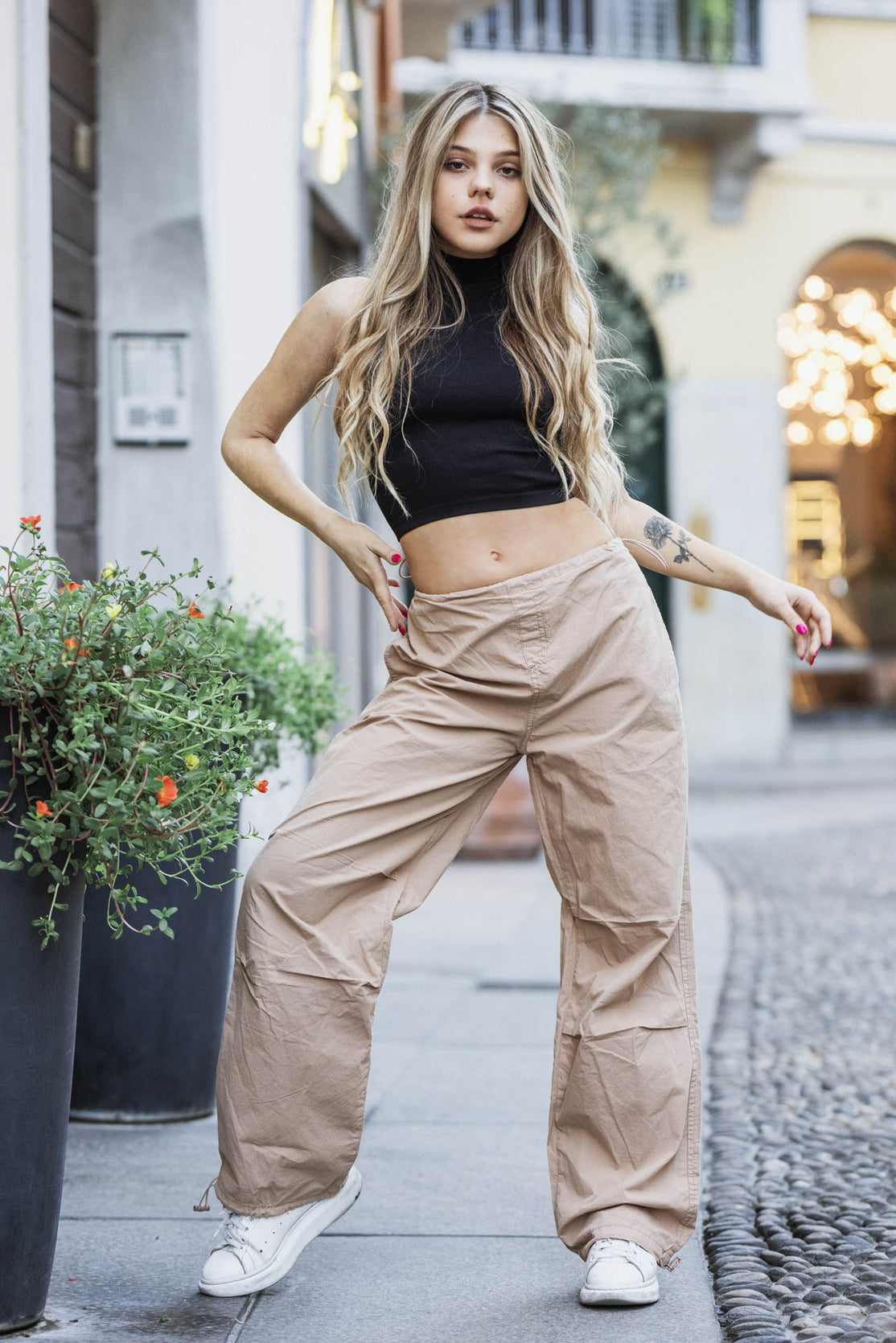 Loose fit parachute trousers