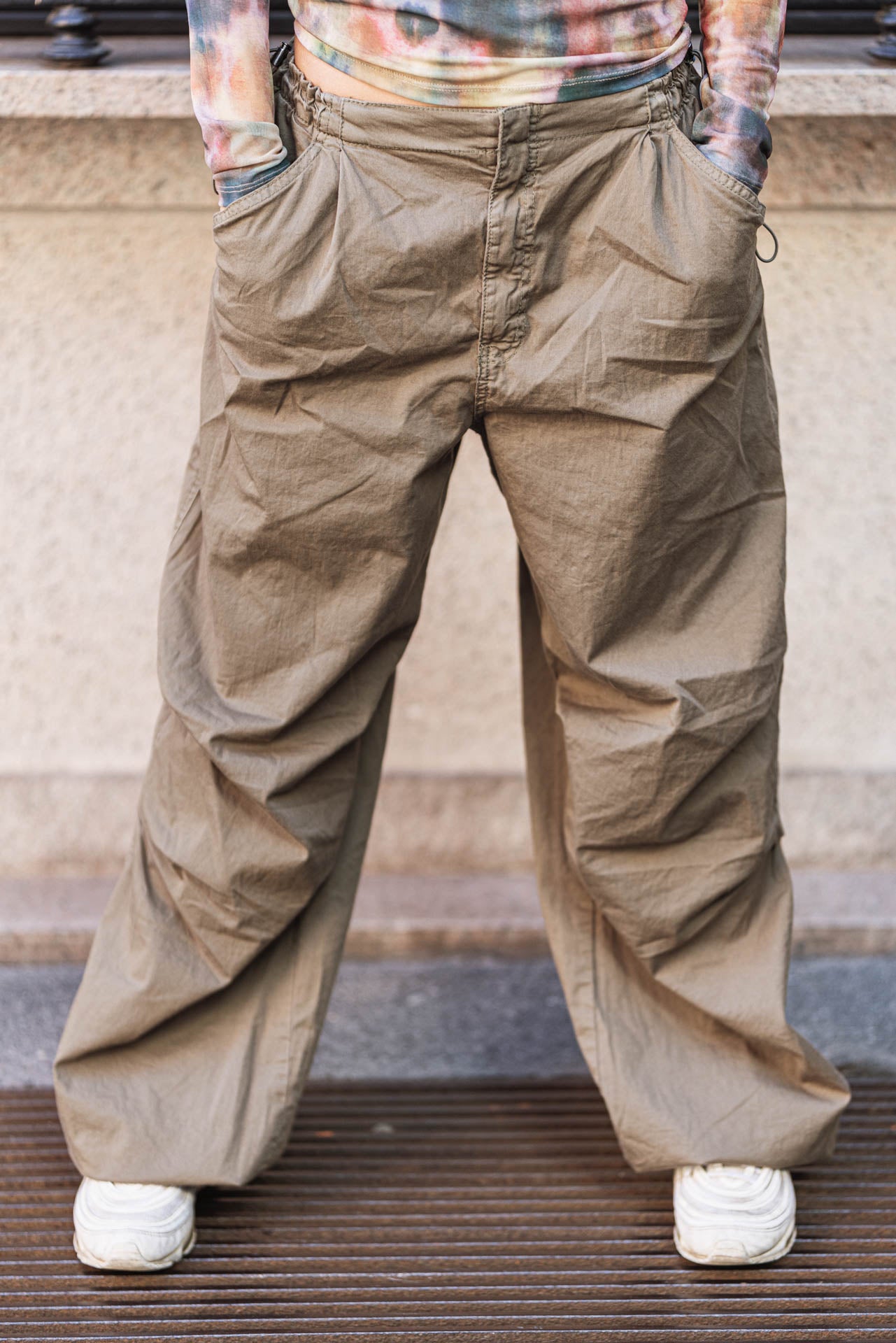 Loose parachute pants