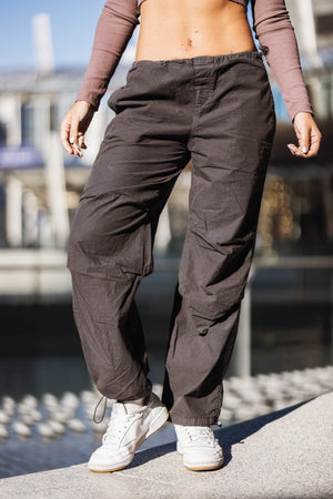 Parachute trousers