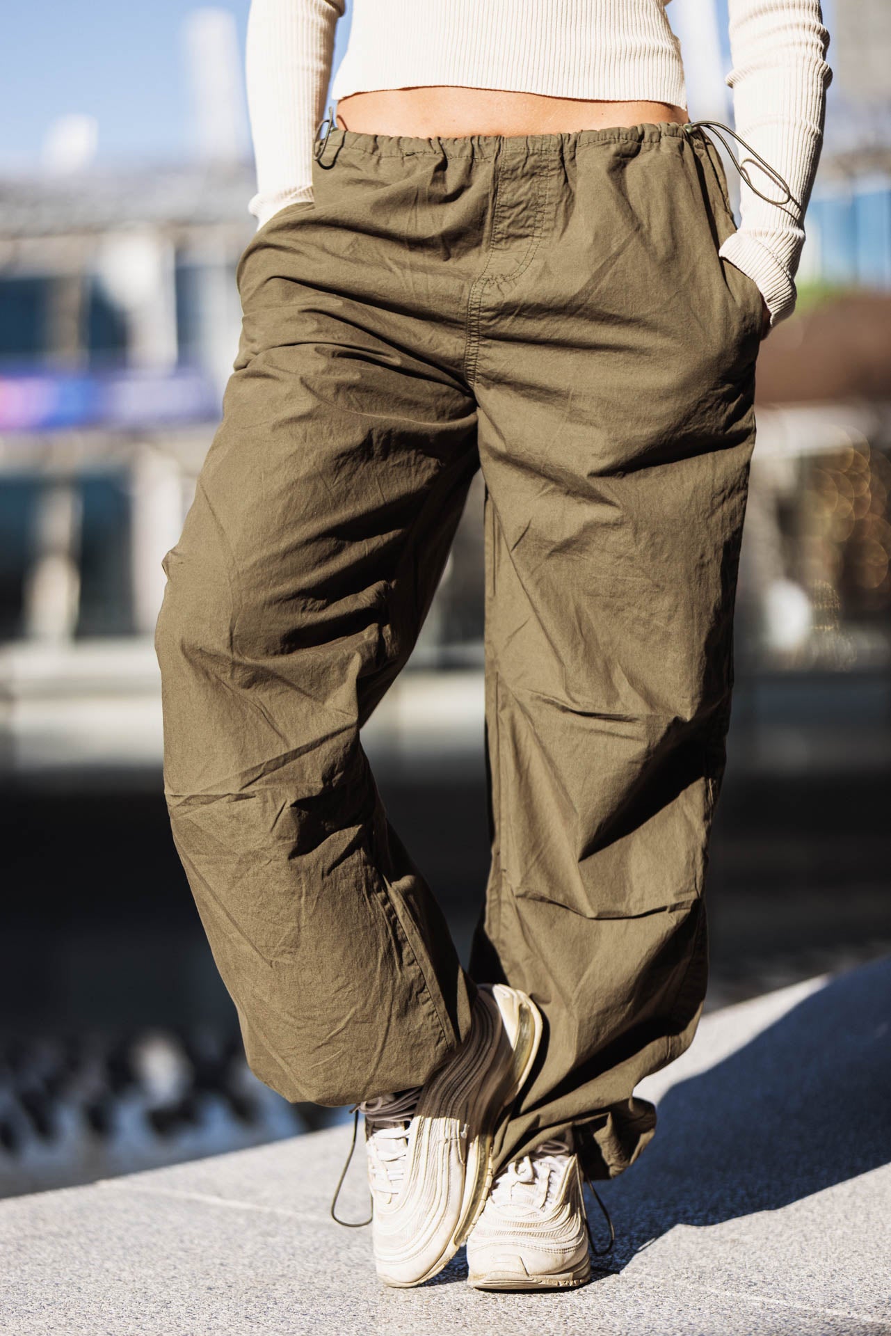 Parachute trousers